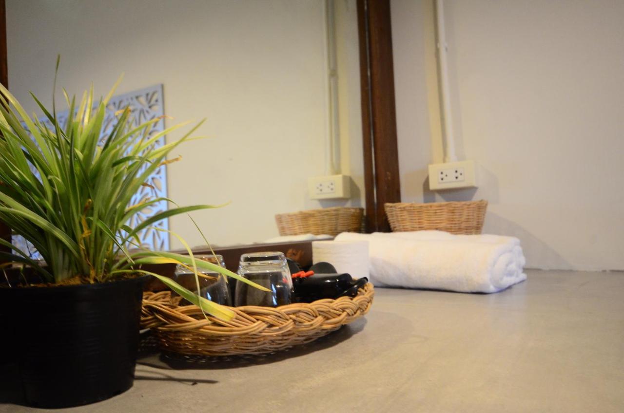 Suandok History House Aparthotel Chiang Mai Ngoại thất bức ảnh