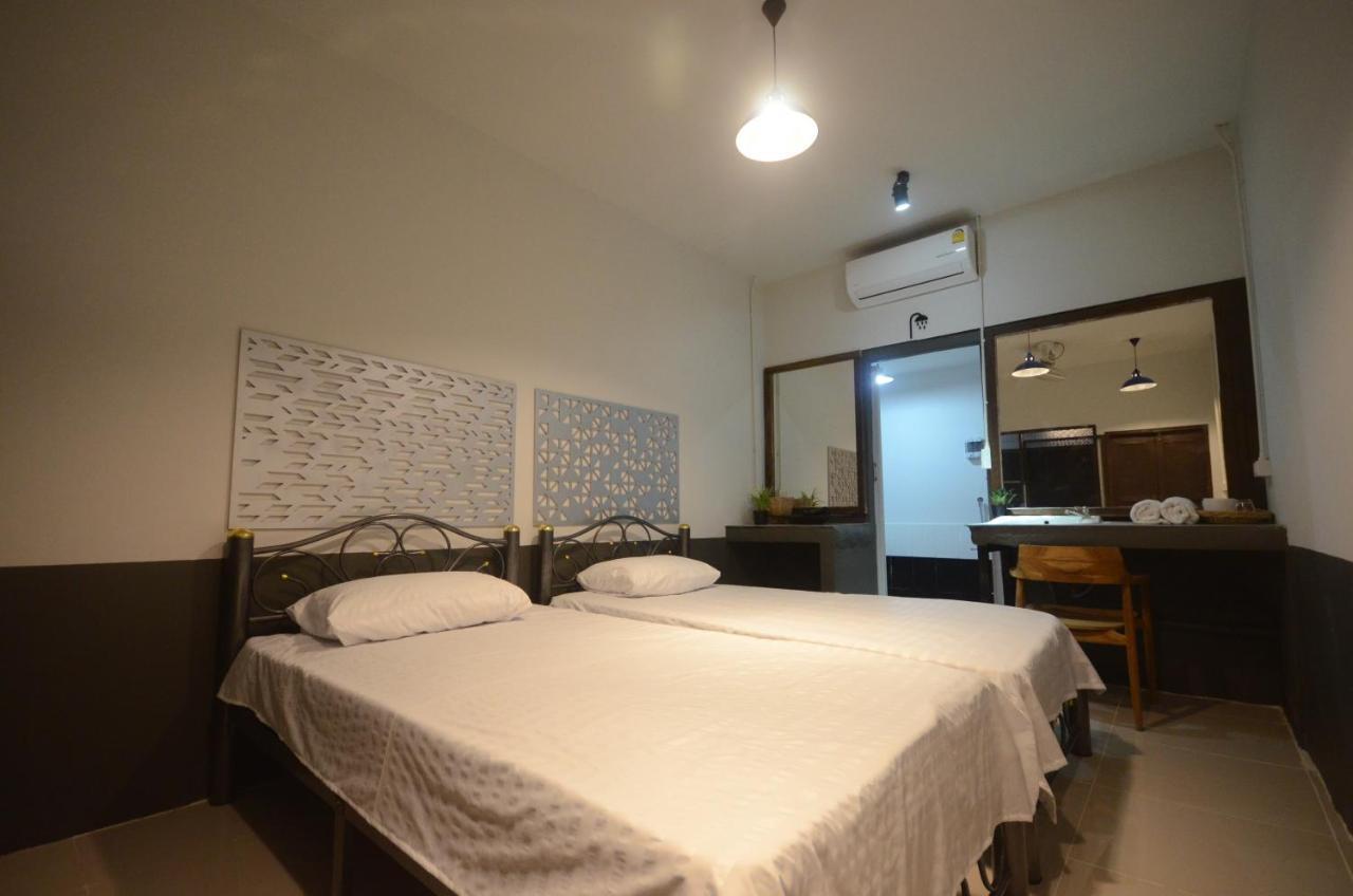 Suandok History House Aparthotel Chiang Mai Ngoại thất bức ảnh
